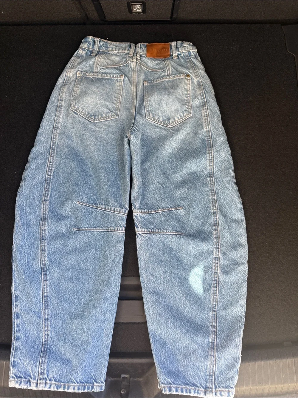 Free People Light Blue barrel Jeans